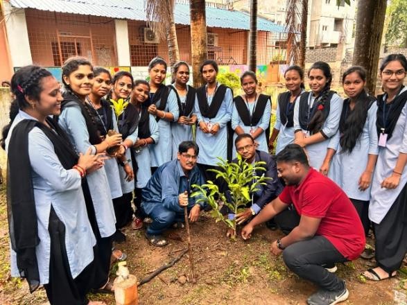 Plantation Day by Principal Day